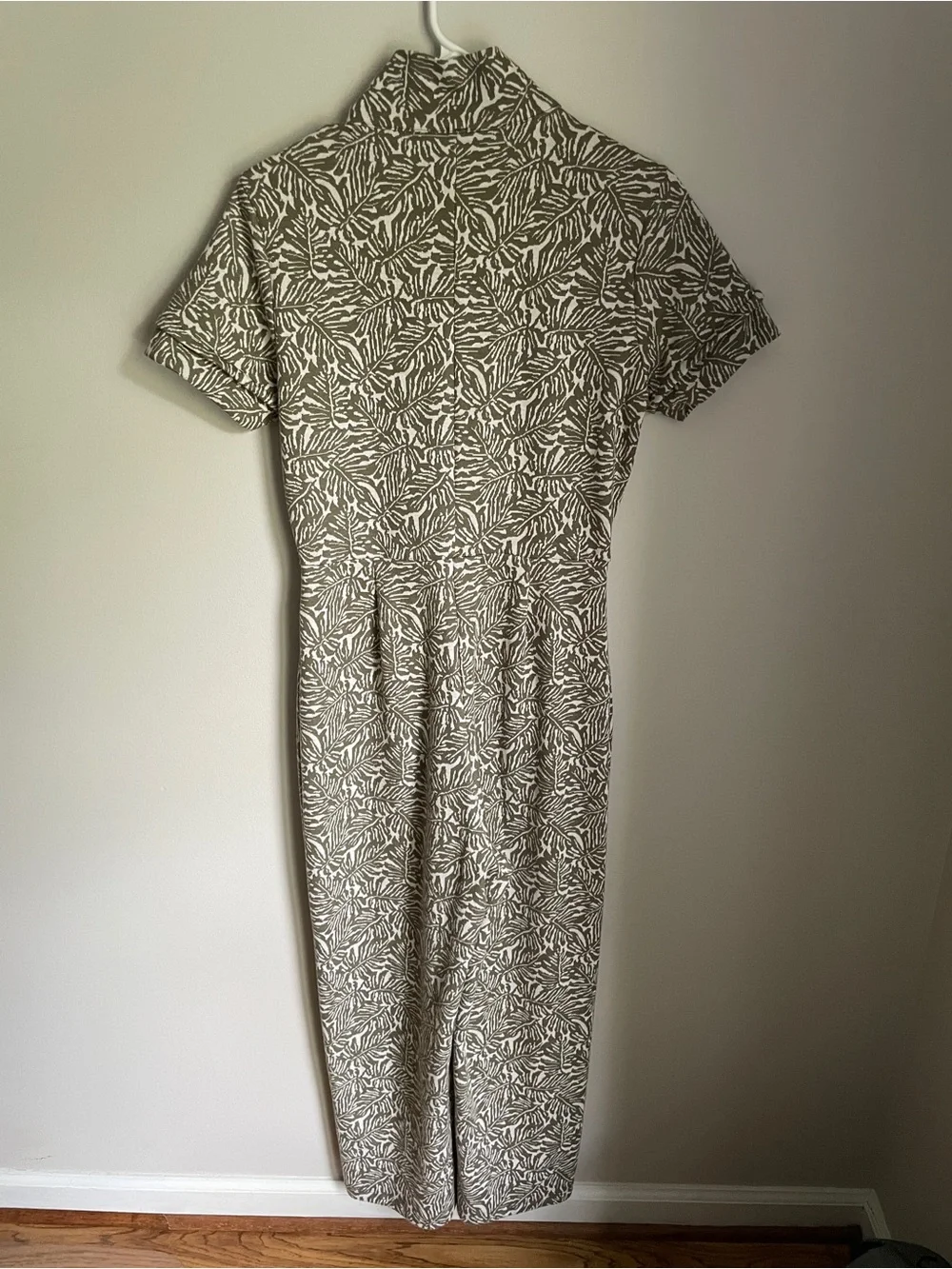 FREE PEOPLE Ellie Jumpsuit in Palm Olive Green Women’s Size Small Wide Leg